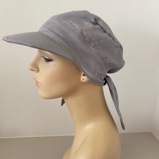 Tie back cap with peak – Grey